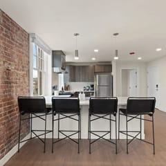 ADA Luxury Apartment with King Bed!  J&K on Main