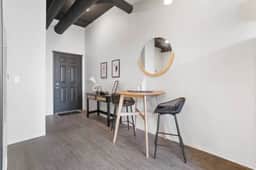 Convenient Downtown Loft w/WiFi & Elevator 202 - Image 5