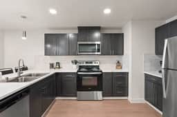 J&K Luxury Apartment 304 - Image 4