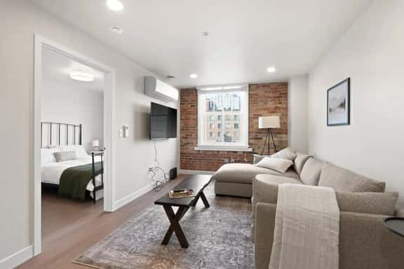 J&K Luxury Apartment 304 - Image 1