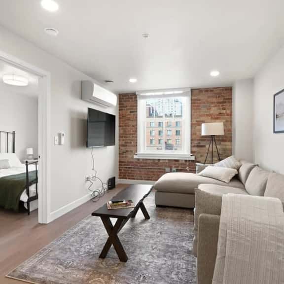 J&K Luxury Apartment 304 - Image 1