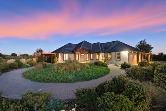 Concetta's Suite - Private 10 Acre Vineyard - Image 2