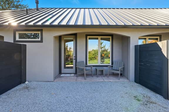 Concetta's Suite - Private 10 Acre Vineyard - Image 3