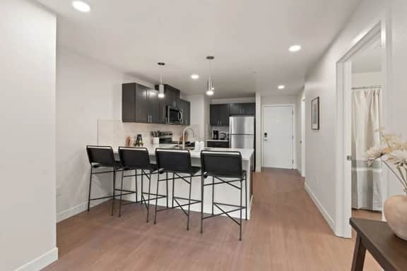 J&K Luxury Apartment 304 - Image 3