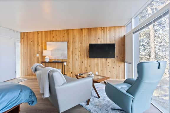 Midcentury Stay w/ Free Parking & Near Hospitals! - Image 5