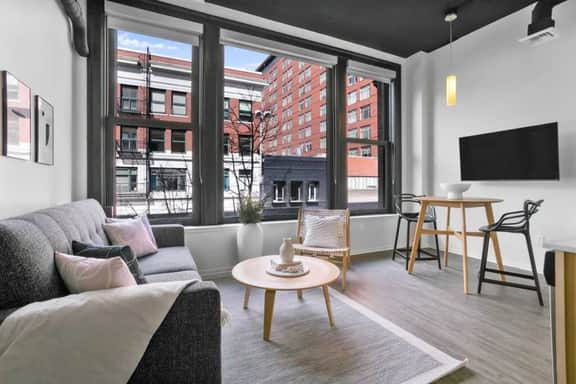 Upscale Apartment Suite Close to Everything! 208 - Image 5
