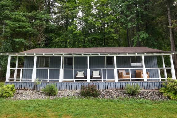 Wilderness West Resort Cabin 4 - Image 4