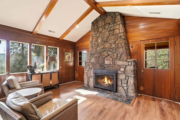 Storybook Cottage Hideaway 10 Acres + Riverfront - Image 4